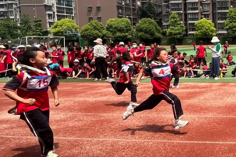 ׷������