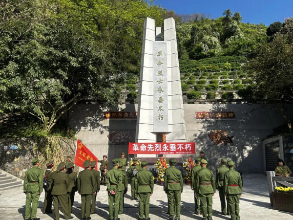 ����������6