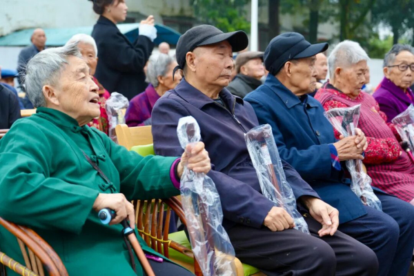百企银龄2
